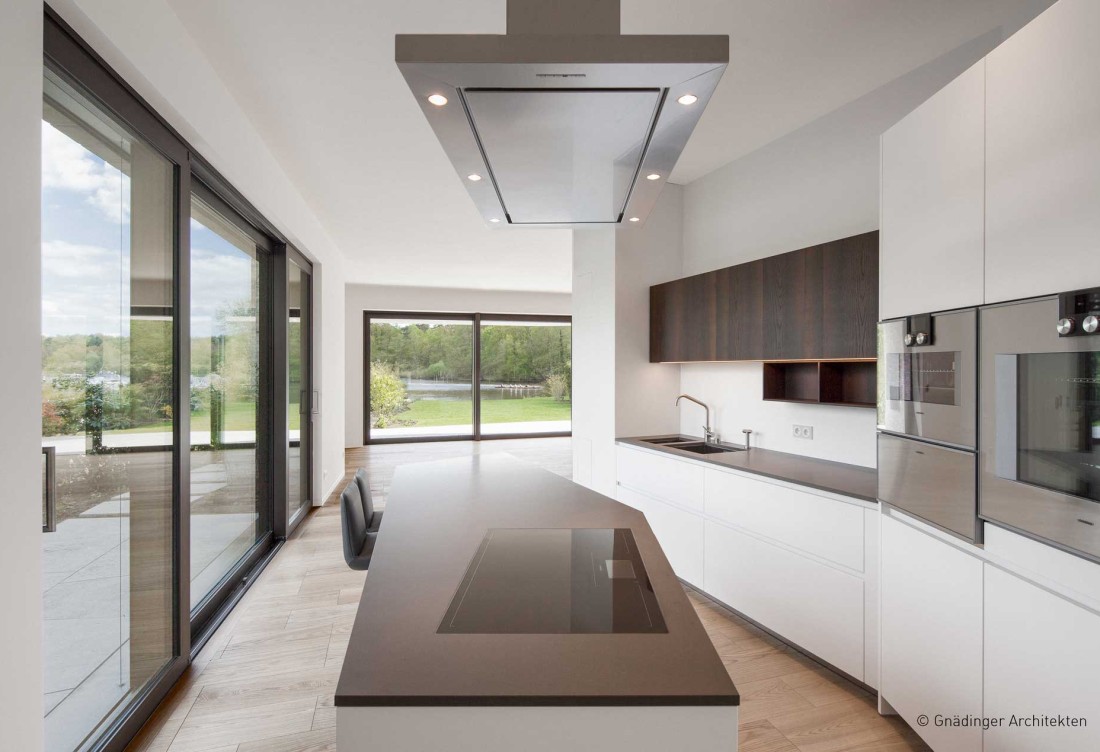 EFH Grüner Weg_ heroal S 77 HI