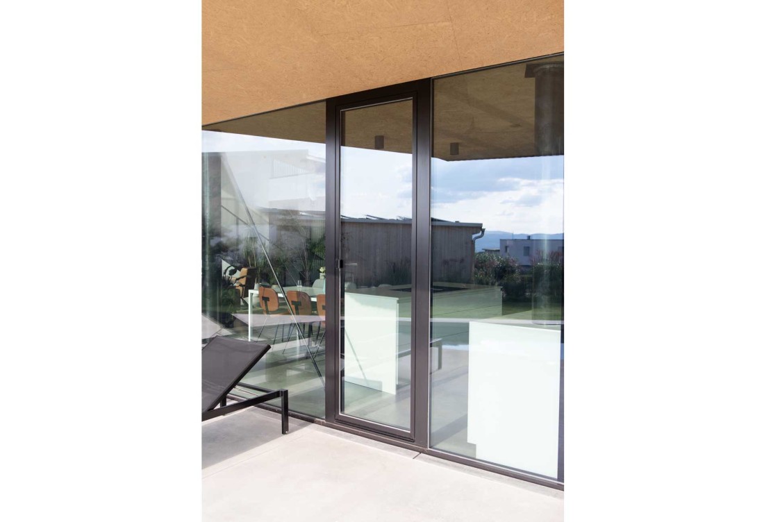 Haus Mesh 04 - heroal W 72