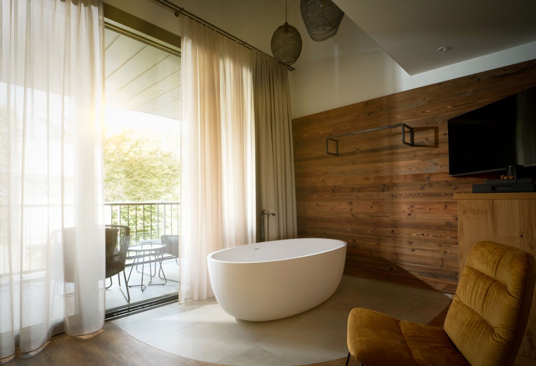 Hotel-Bütgenbacher-Hof_BE_03_heroal-S-77-SL