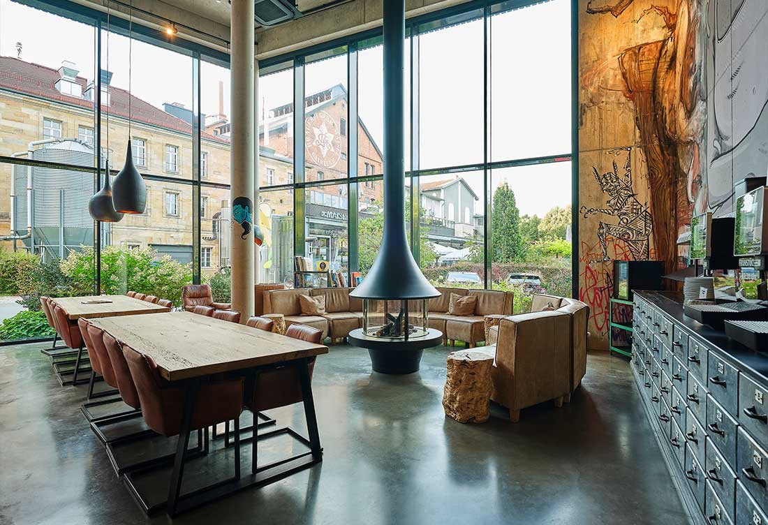 Liebesbier-Urban-Art-Hotel-Innenansicht