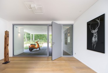 Wohnhaus-Wuppertal-Tuersystem-heroal D 72