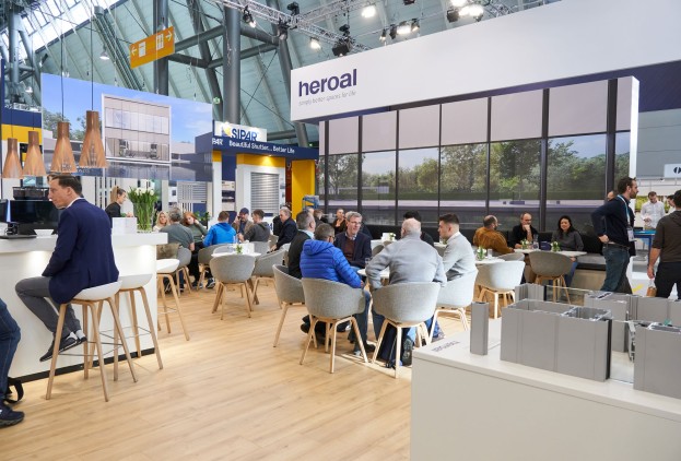 R+T-Messe-2024-heroal-Messestand